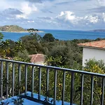 Les Pieds Dans L'eau Porto-Vecchio (Corsica)