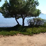 Les Pieds Dans L'eau * Πόρτο Βέκιο