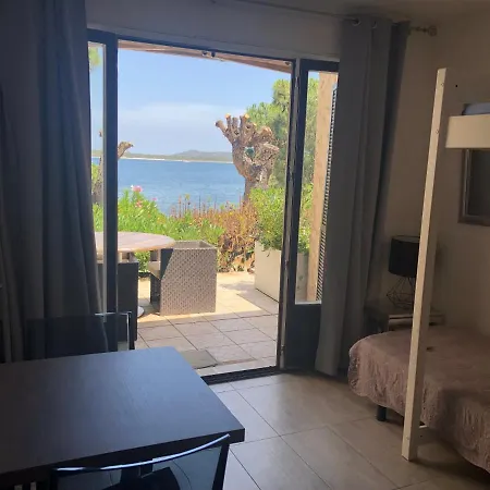 Holiday home Les Pieds Dans L'eau Porto-Vecchio (Corsica)