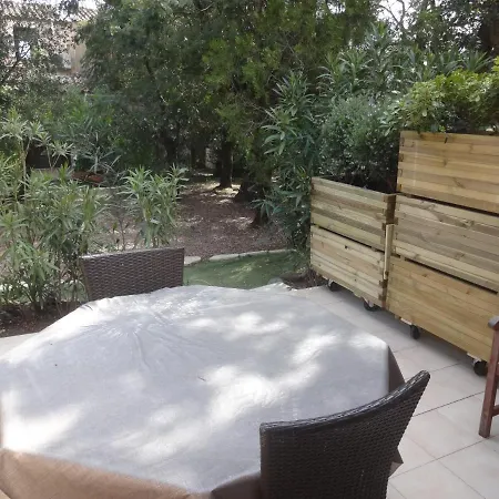 Holiday home Les Pieds Dans L'eau Porto-Vecchio (Corsica)