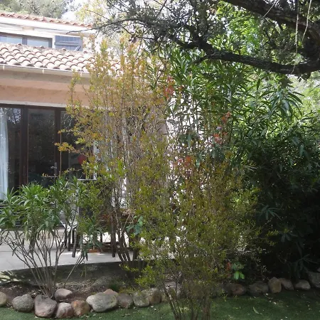 Vakantiehuis Les Pieds Dans L'eau