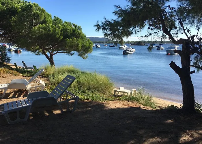 Résidence Les Pieds Dans L'eau Hébergement de vacances Porto-Vecchio (Corsica)