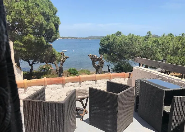 Hébergement de vacances Résidence Les Pieds Dans L'eau *