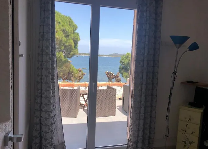 Holiday home Les Pieds Dans L'eau Porto-Vecchio (Corsica)