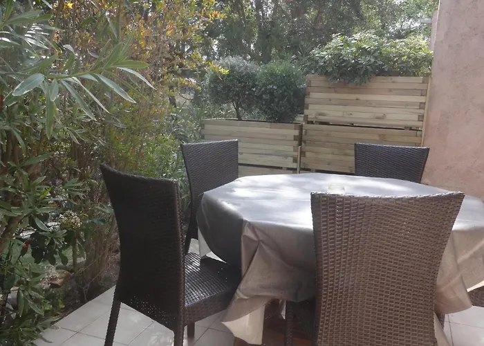 Holiday home Les Pieds Dans L'eau Porto-Vecchio (Corsica)