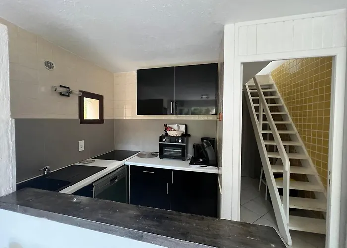 Les Pieds Dans L'eau Holiday home *